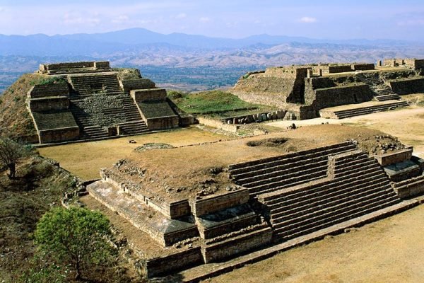 Visita Monte Alban con Tours Mayahuel.3